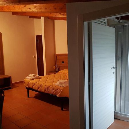 Agriturismo L'Ulivo بادولا المظهر الخارجي الصورة