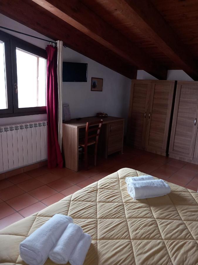 Agriturismo L'Ulivo بادولا المظهر الخارجي الصورة