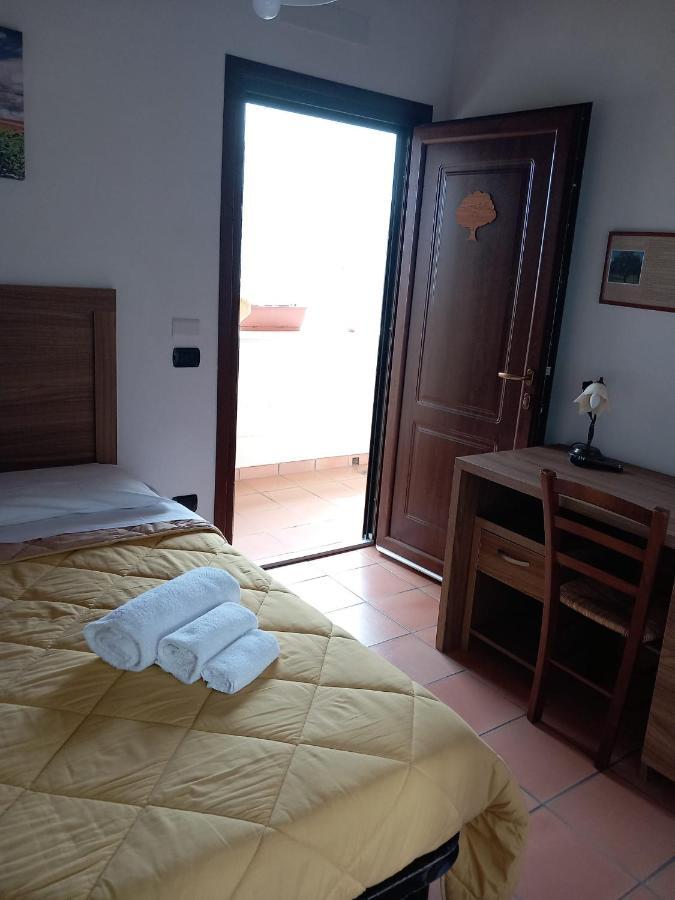 Agriturismo L'Ulivo بادولا المظهر الخارجي الصورة