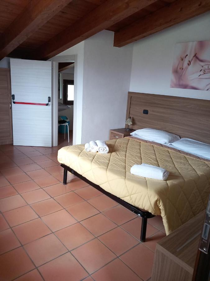 Agriturismo L'Ulivo بادولا المظهر الخارجي الصورة