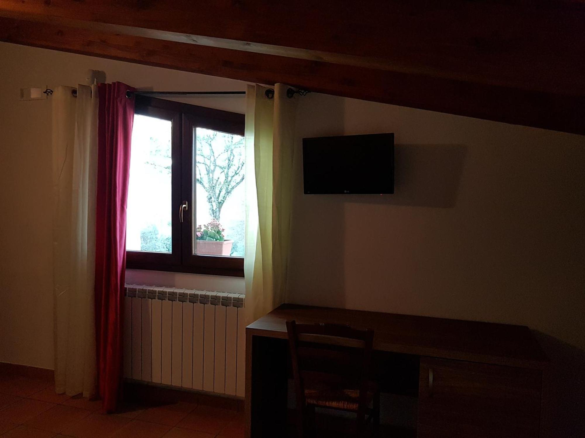 Agriturismo L'Ulivo بادولا المظهر الخارجي الصورة
