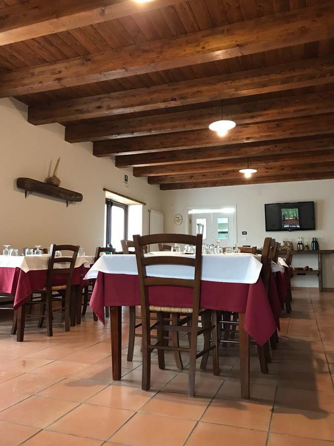 Agriturismo L'Ulivo بادولا المظهر الخارجي الصورة